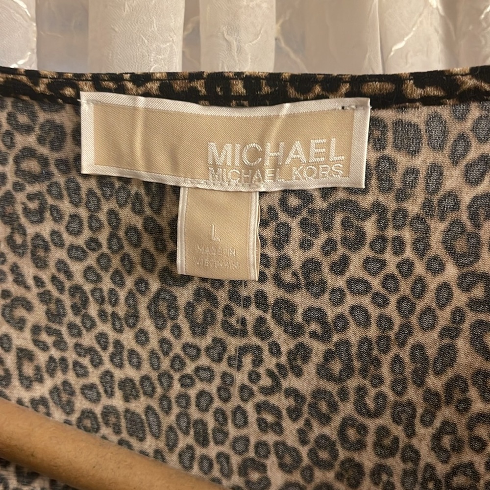 Michael Kors Large‎ Leopard Blouse with Zipper - Picture 3 of 4